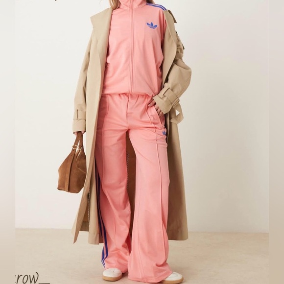 ✨Host pick✨Adidas Firebird Loose Jacket with Royal Stripes - Picture 3 of 6